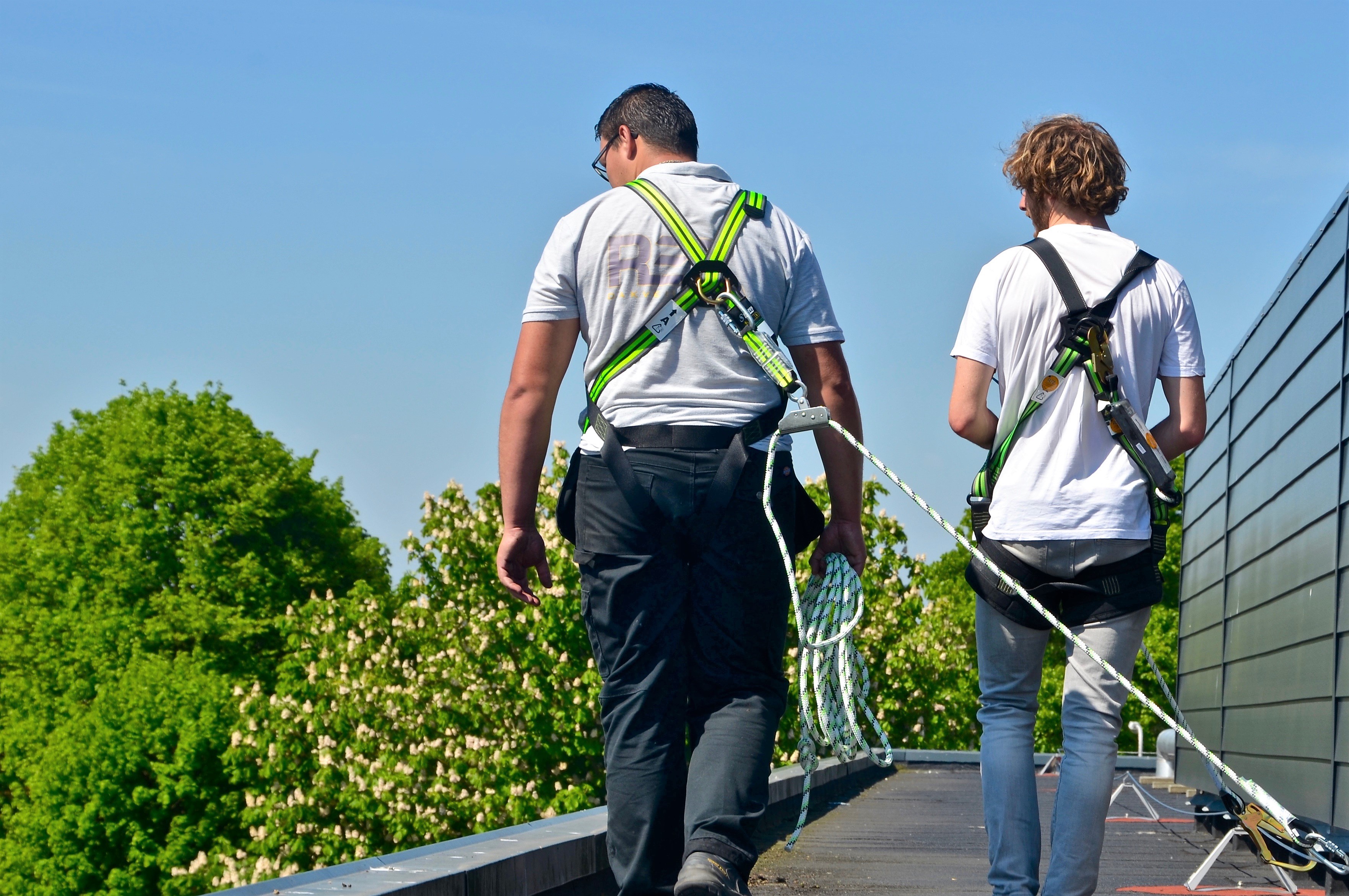 Equipo de Protección Personal C Equipo de Protección Persona - REZ Seguridad en Altura